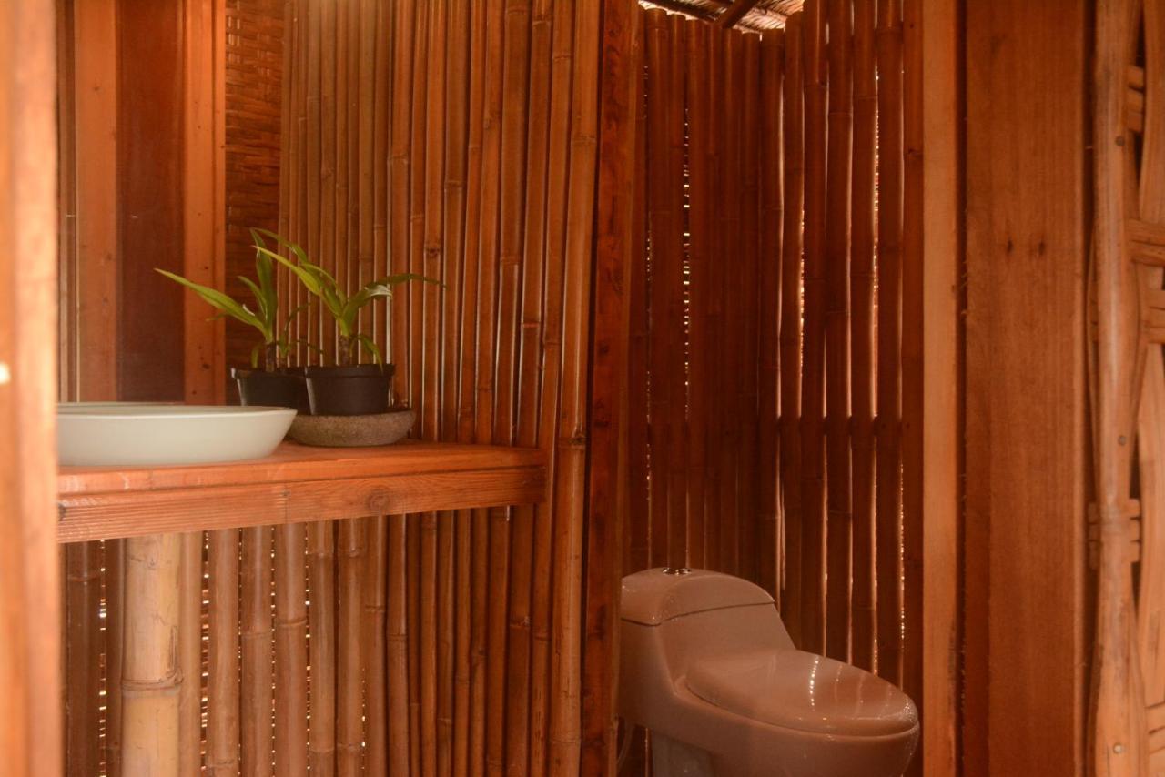 Guest house Floating Paradise