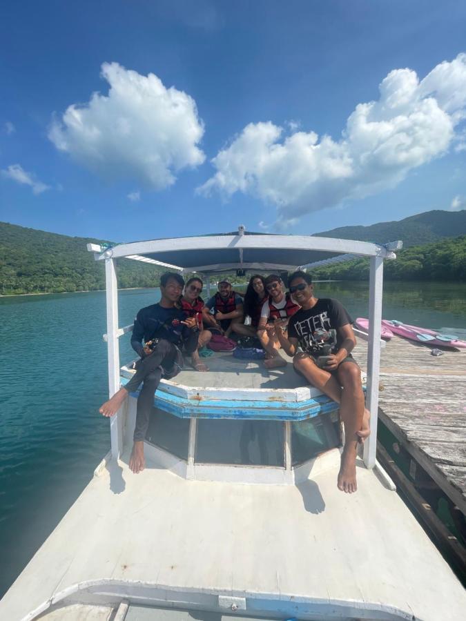 Floating Paradise * Îles Karimunjawa